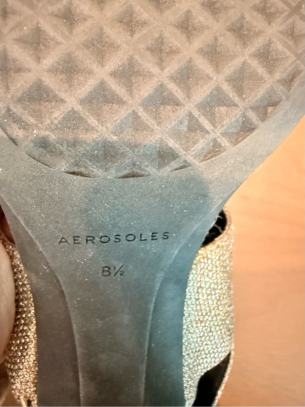 AEROSOLES Metallic Champagne Block Heel Sandals - Picture 8 of 8